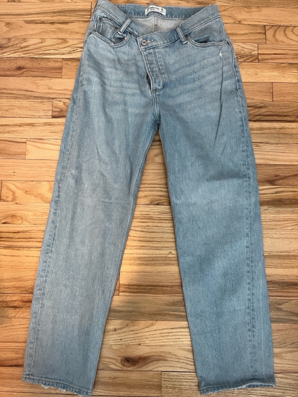 Abercrombie & fitch the dad high rise asymmetrical button fly Jean sz 28 - Picture 3 of 5
